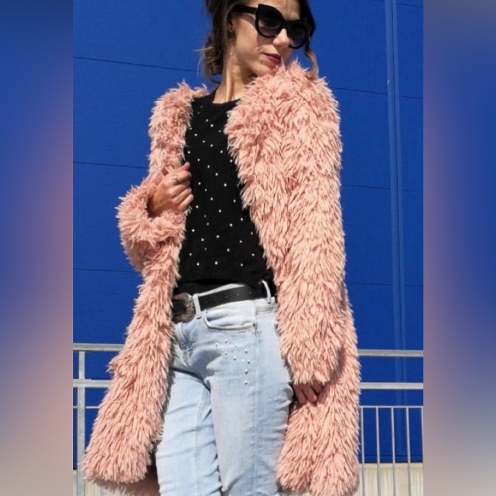 Blush Fuzzy Long Sleeve Coat size M